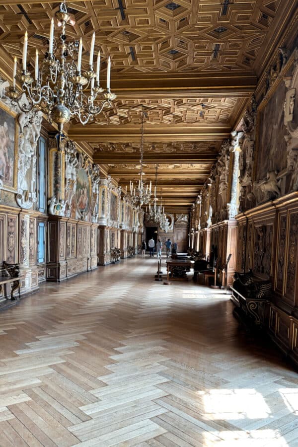 A Day at Château de Fontainebleau - Quintessence